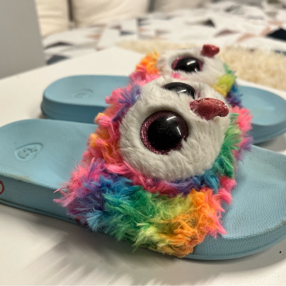 TY Beanie Boo Rainbow Plush Slides Size 1-3 Girls Cute